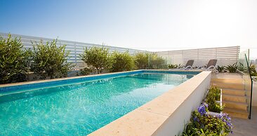 Salini Resort