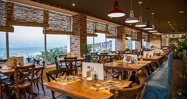Salini Resort