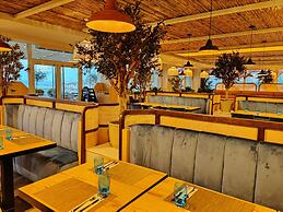 Salini Resort