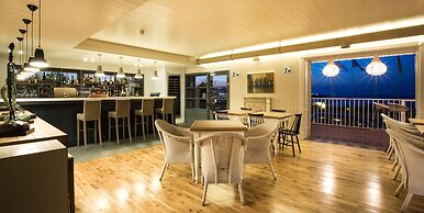 Salini Resort