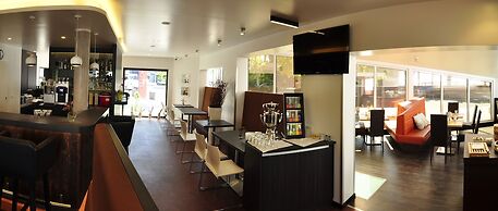 Amalienburg Boutique & Boarding Hotel