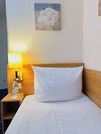 Elbbrücken Hotel