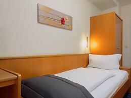 Elbbrücken Hotel