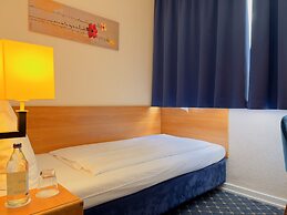 Elbbrücken Hotel