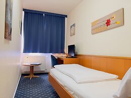 Elbbrücken Hotel