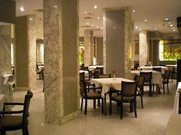 Philippe Luxor Hotel