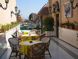 Philippe Luxor Hotel