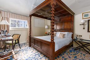 The Relais Henley
