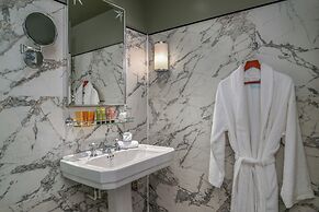The Relais Henley