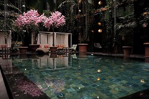Manon Les Suites Guldsmeden