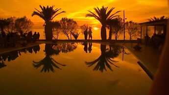 OASIS HOTEL KYPARISSIA