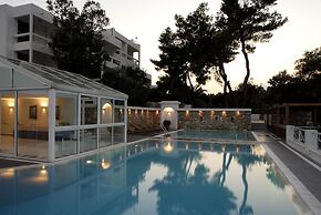 Cape Kanapitsa Hotel & Suites