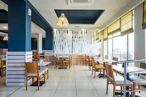 db Seabank Resort and Spa