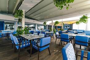 db Seabank Resort and Spa