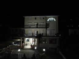 Hotel dei Pini