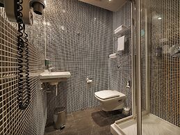 EA Hotel Crystal Palace