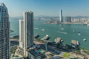 Four Seasons Hotel Hong Kong