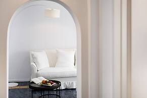 Lilium Hotel