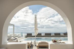 Lilium Hotel