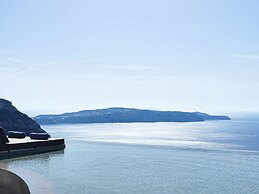 Lilium Hotel