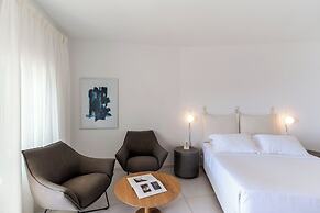 Lilium Hotel