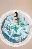 Lilium Hotel