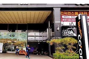 Western Coop Residence Dongdaemun