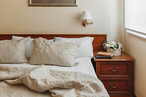 Continental Hotel