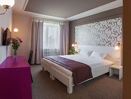 Continental Hotel