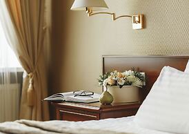 Continental Hotel