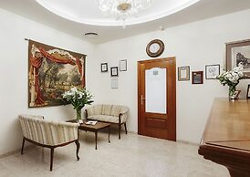 Continental Hotel