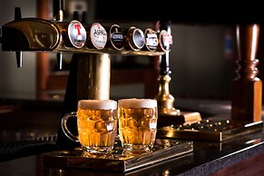 Balmoral Arms