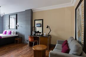 Angel's Share Hotel