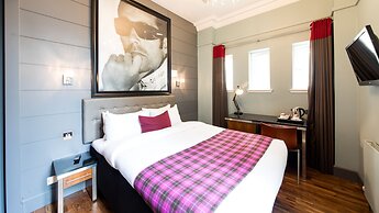 Angel's Share Hotel