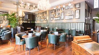 Angel's Share Hotel