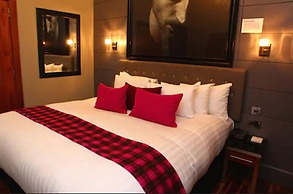 Angel's Share Hotel