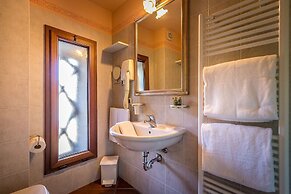 Il Borgo Di Villa Castelletti