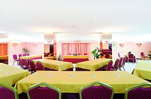Hotel Perla Marina