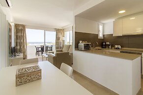 Camelina Suites