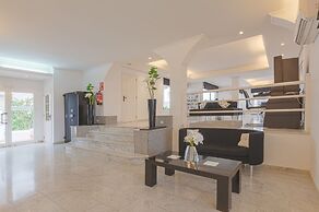 Camelina Suites