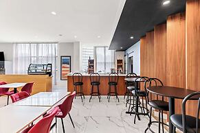 Best Western Plus Montreal East
