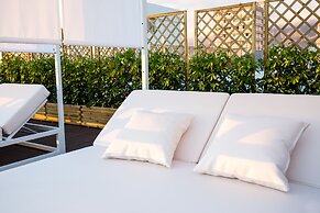 Coral Suites & Spa