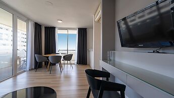 Coral Suites & Spa