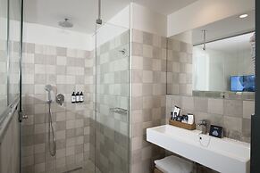 AQUA Hotel Bertran Park