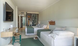 AQUA Hotel Bertran Park