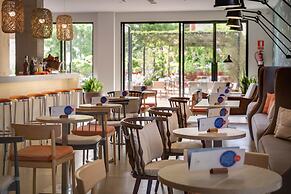AQUA Hotel Bertran Park