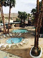 Desert Hot Springs Spa Hotel