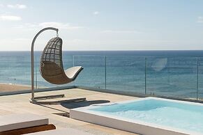 Plus Fariones Suite Hotel