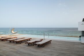 Plus Fariones Suite Hotel