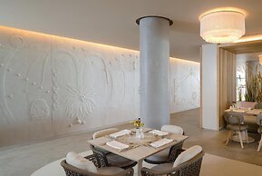 Plus Fariones Suite Hotel